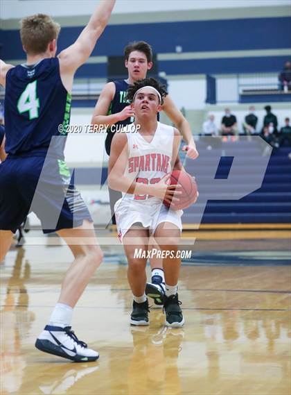 Thumbnail 2 in Timpanogos vs. Murray (CC Winter Invitational) photogallery.