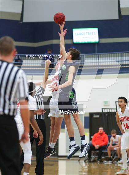 Thumbnail 1 in Timpanogos vs. Murray (CC Winter Invitational) photogallery.