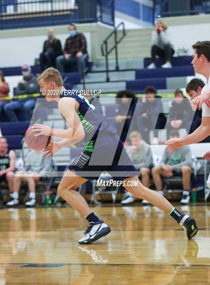 Thumbnail 1 in Timpanogos vs. Murray (CC Winter Invitational) photogallery.