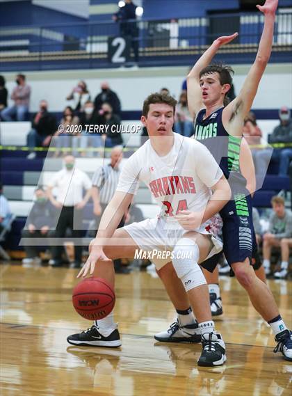 Thumbnail 3 in Timpanogos vs. Murray (CC Winter Invitational) photogallery.