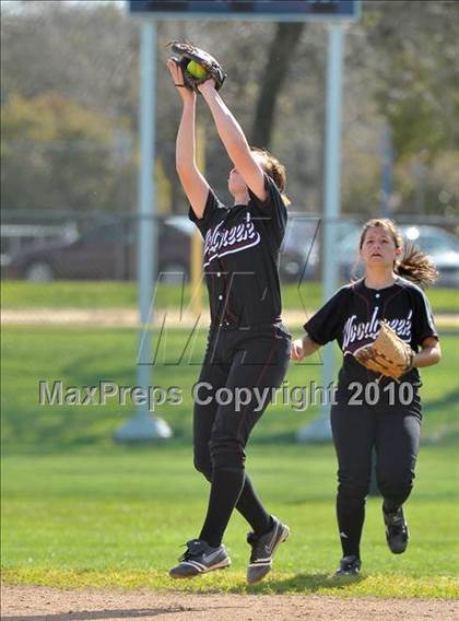 Thumbnail 3 in Woodcreek vs. Del Oro (Victory Pre-Season Tournament) photogallery.
