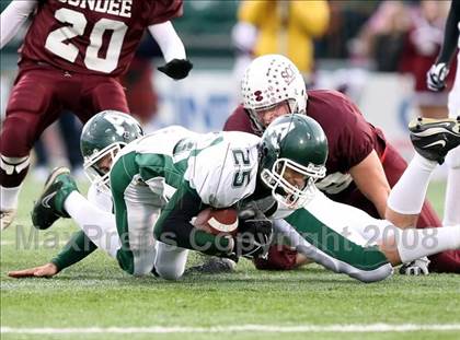 Thumbnail 2 in Avon vs. Dundee photogallery.