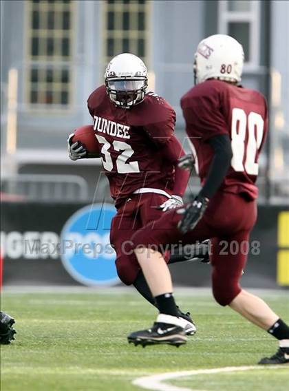 Thumbnail 3 in Avon vs. Dundee photogallery.
