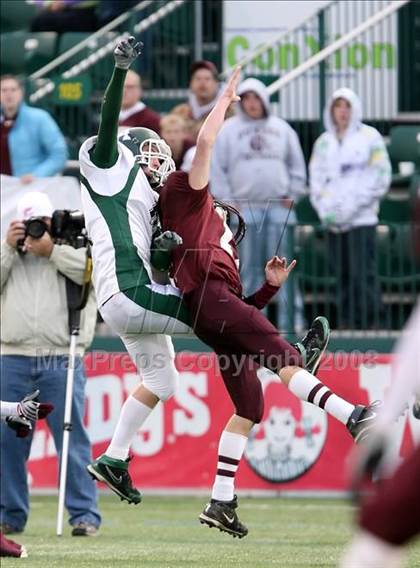 Thumbnail 3 in Avon vs. Dundee photogallery.