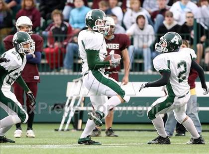 Thumbnail 2 in Avon vs. Dundee photogallery.