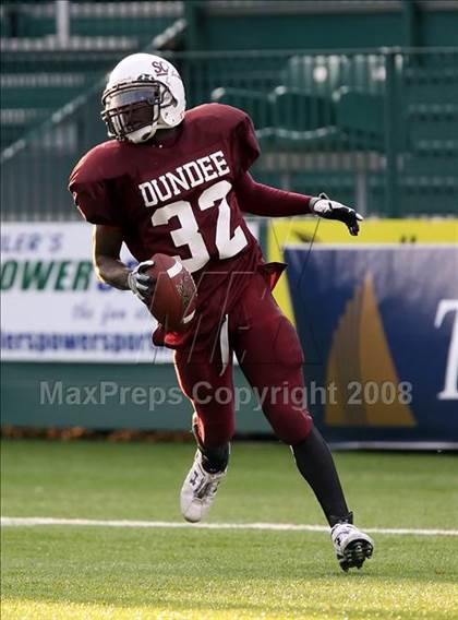 Thumbnail 3 in Avon vs. Dundee photogallery.