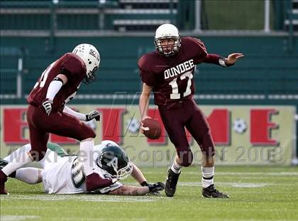 Thumbnail 3 in Avon vs. Dundee photogallery.