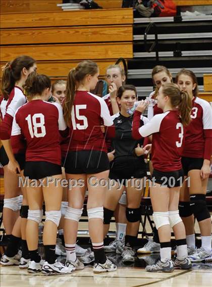Thumbnail 1 in Oaks Christian vs Villanova Prep photogallery.