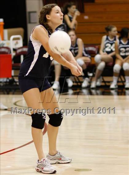 Thumbnail 2 in Oaks Christian vs Villanova Prep photogallery.