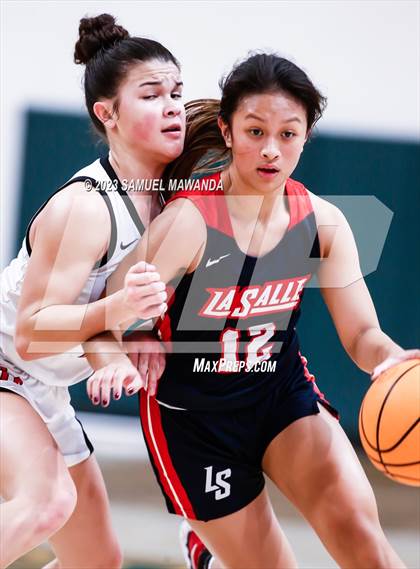 Thumbnail 2 in Hart vs La Salle (CIF SS Division 2AA Championship) photogallery.