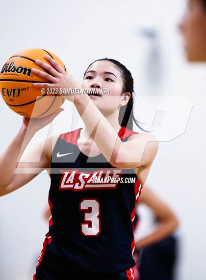 Thumbnail 1 in Hart vs La Salle (CIF SS Division 2AA Championship) photogallery.