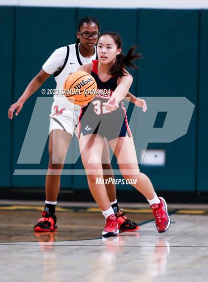 Thumbnail 3 in Hart vs La Salle (CIF SS Division 2AA Championship) photogallery.