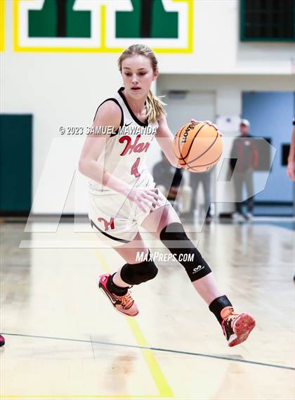 Thumbnail 2 in Hart vs La Salle (CIF SS Division 2AA Championship) photogallery.