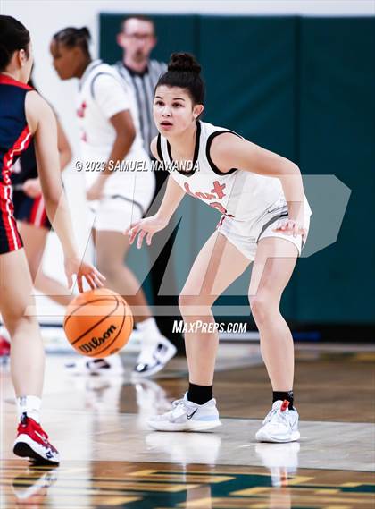 Thumbnail 2 in Hart vs La Salle (CIF SS Division 2AA Championship) photogallery.