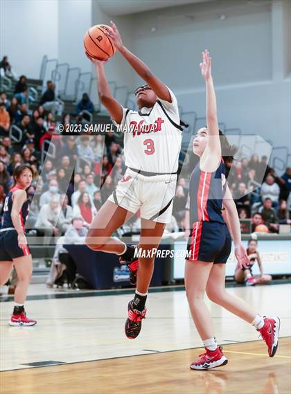 Thumbnail 2 in Hart vs La Salle (CIF SS Division 2AA Championship) photogallery.