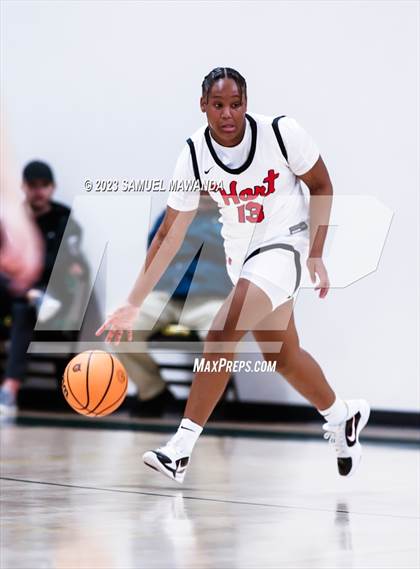 Thumbnail 1 in Hart vs La Salle (CIF SS Division 2AA Championship) photogallery.