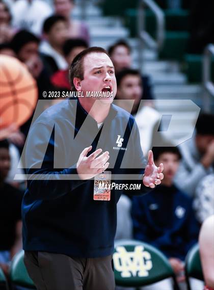 Thumbnail 3 in Hart vs La Salle (CIF SS Division 2AA Championship) photogallery.