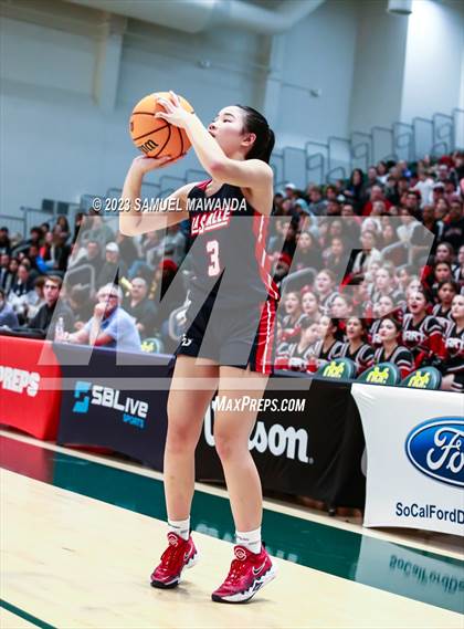 Thumbnail 3 in Hart vs La Salle (CIF SS Division 2AA Championship) photogallery.