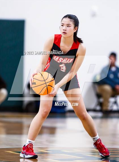 Thumbnail 2 in Hart vs La Salle (CIF SS Division 2AA Championship) photogallery.