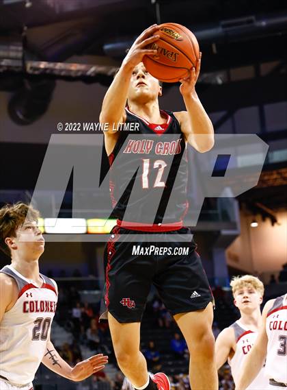 Thumbnail 1 in Holy Cross vs Dixie (9th Region Semifinal) photogallery.