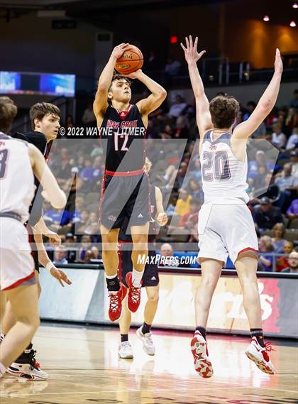 Thumbnail 3 in Holy Cross vs Dixie (9th Region Semifinal) photogallery.