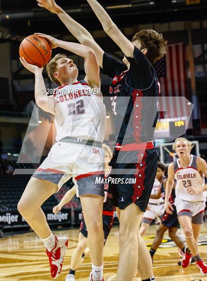 Thumbnail 1 in Holy Cross vs Dixie (9th Region Semifinal) photogallery.