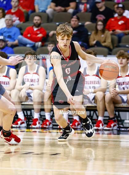 Thumbnail 1 in Holy Cross vs Dixie (9th Region Semifinal) photogallery.