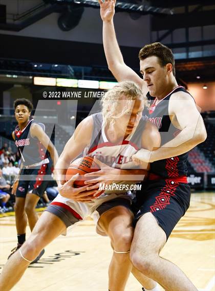 Thumbnail 2 in Holy Cross vs Dixie (9th Region Semifinal) photogallery.