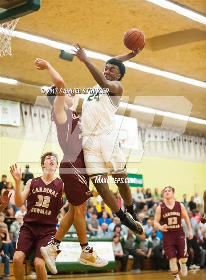 Thumbnail 1 in Cardinal Newman @ Moreau Catholic (CIF NorCal D2 Regional Semifinal) photogallery.