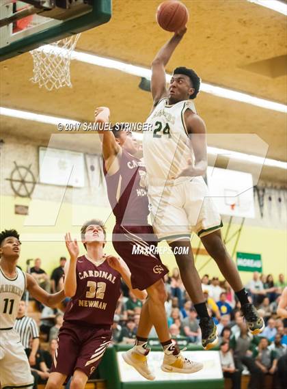 Thumbnail 2 in Cardinal Newman @ Moreau Catholic (CIF NorCal D2 Regional Semifinal) photogallery.
