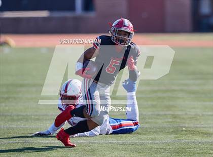 Thumbnail 3 in DeMatha @ St. John's photogallery.