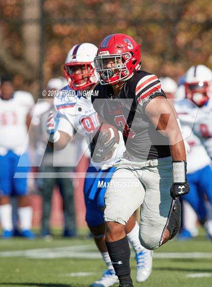 Thumbnail 2 in DeMatha @ St. John's photogallery.