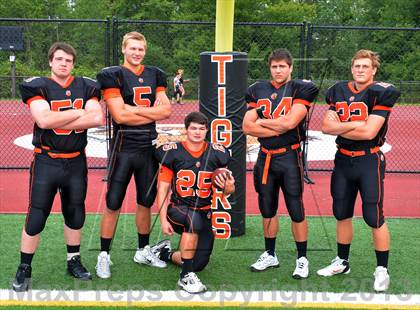 Thumbnail 2 in Ridgefield Varsity Football Team & Individual Portraits photogallery.