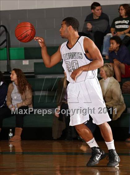 Thumbnail 3 in St. Genevieve vs. St. Monica (Tip-Off Classic) photogallery.