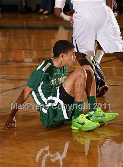 Thumbnail 2 in St. Genevieve vs. St. Monica (Tip-Off Classic) photogallery.