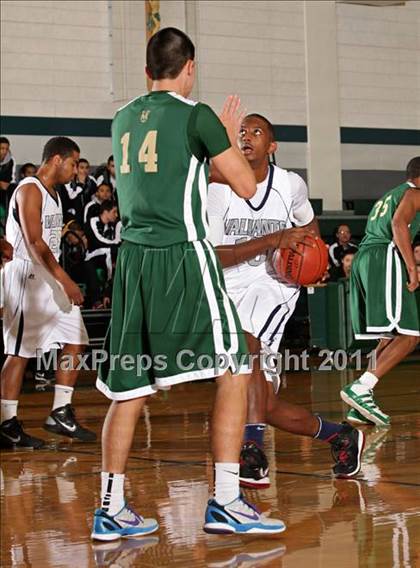 Thumbnail 3 in St. Genevieve vs. St. Monica (Tip-Off Classic) photogallery.