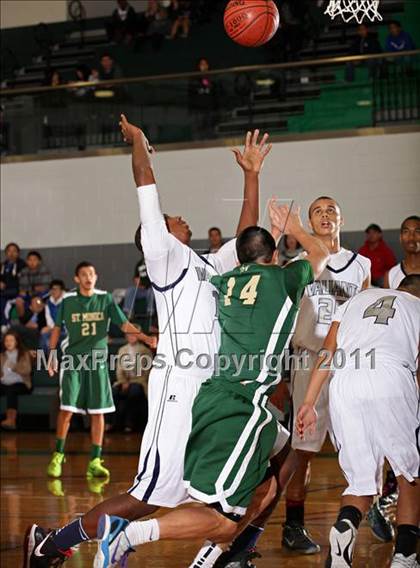 Thumbnail 3 in St. Genevieve vs. St. Monica (Tip-Off Classic) photogallery.