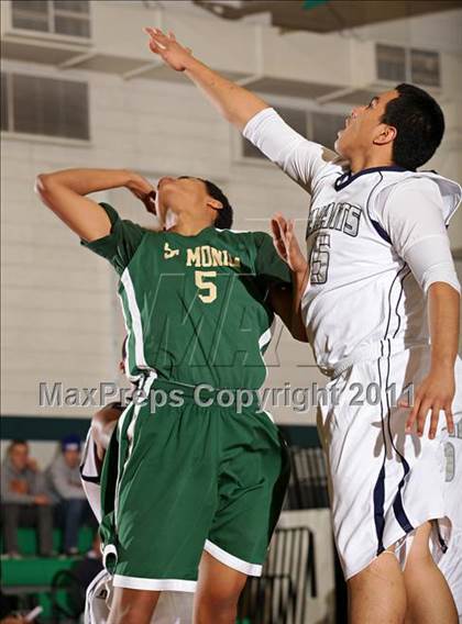 Thumbnail 1 in St. Genevieve vs. St. Monica (Tip-Off Classic) photogallery.