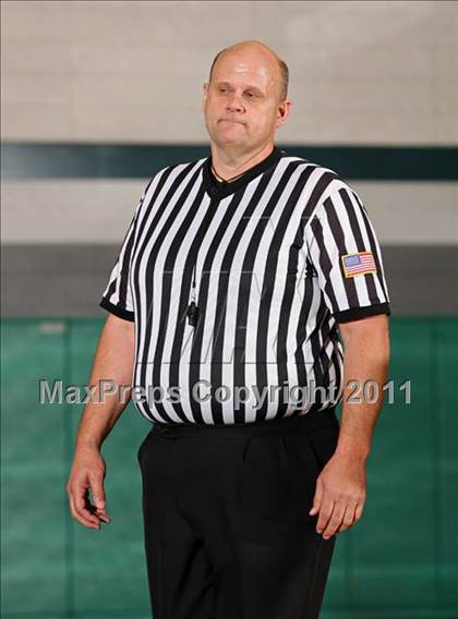 Thumbnail 3 in St. Genevieve vs. St. Monica (Tip-Off Classic) photogallery.