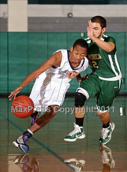 Thumbnail 3 in St. Genevieve vs. St. Monica (Tip-Off Classic) photogallery.