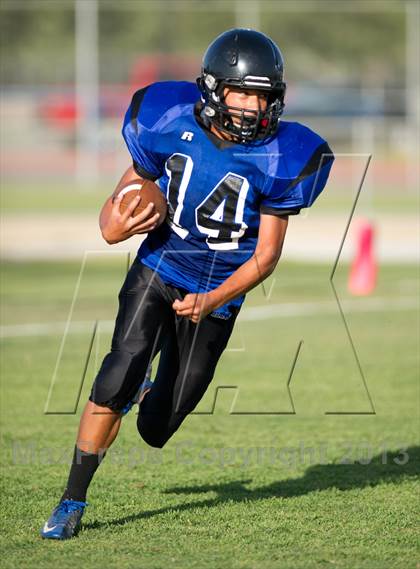 Thumbnail 3 in Frontier vs Clovis North photogallery.