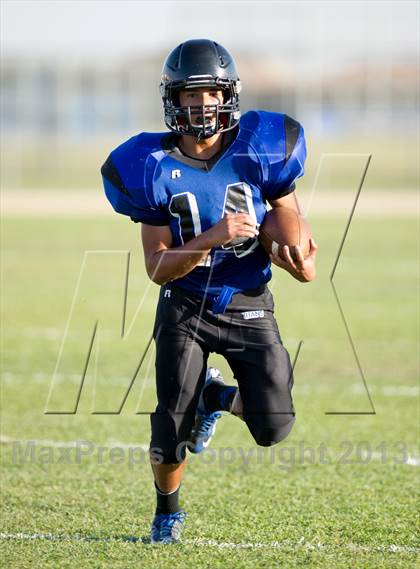 Thumbnail 2 in Frontier vs Clovis North photogallery.