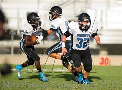 Thumbnail 2 in Frontier vs Clovis North photogallery.