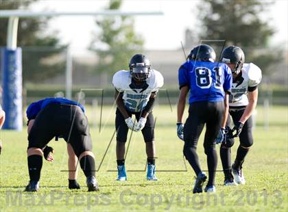 Thumbnail 3 in Frontier vs Clovis North photogallery.