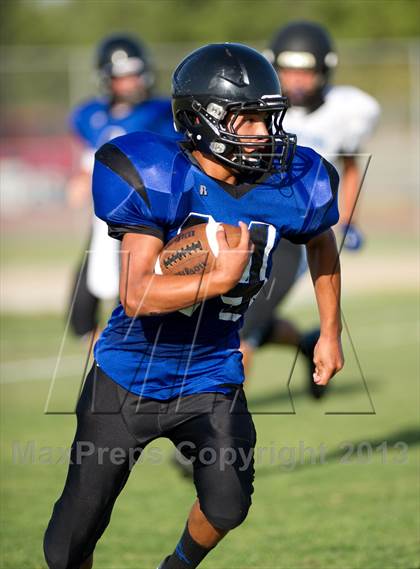 Thumbnail 2 in Frontier vs Clovis North photogallery.