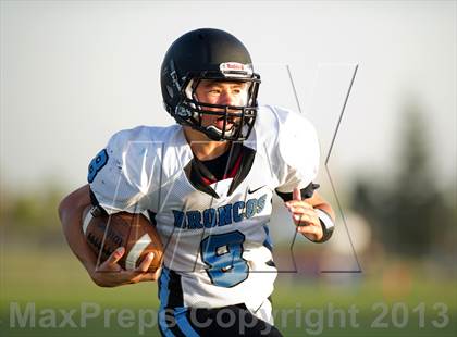 Thumbnail 3 in Frontier vs Clovis North photogallery.
