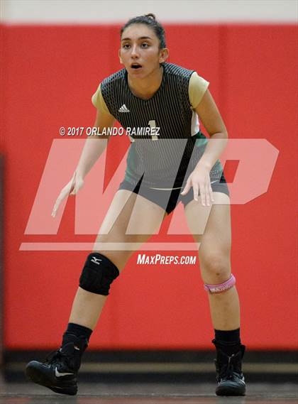 Thumbnail 1 in Chula Vista Learning Community Charter vs. Maranatha Christian (CIF SDS D4 Final) photogallery.