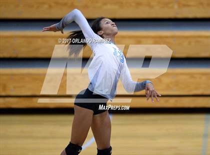Thumbnail 1 in Chula Vista Learning Community Charter vs. Maranatha Christian (CIF SDS D4 Final) photogallery.