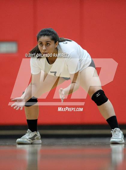 Thumbnail 2 in Chula Vista Learning Community Charter vs. Maranatha Christian (CIF SDS D4 Final) photogallery.