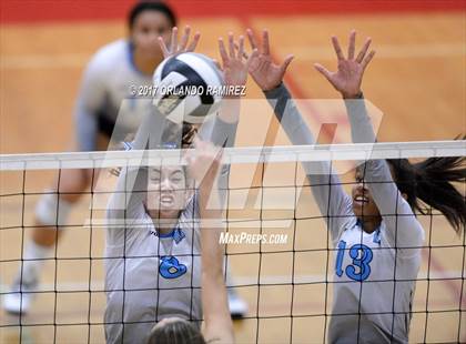 Thumbnail 1 in Chula Vista Learning Community Charter vs. Maranatha Christian (CIF SDS D4 Final) photogallery.